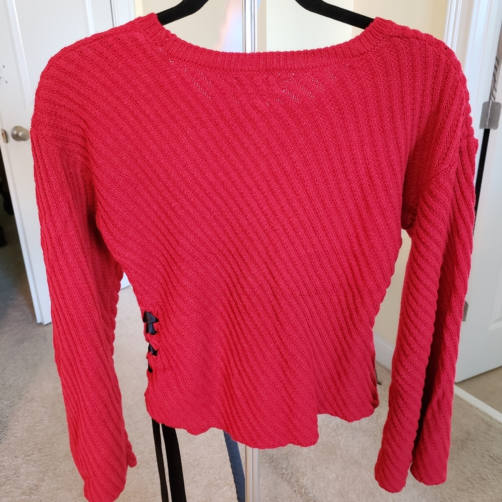 Side-Tie Ribbed-Knit Sweater - Picture 5 of 8